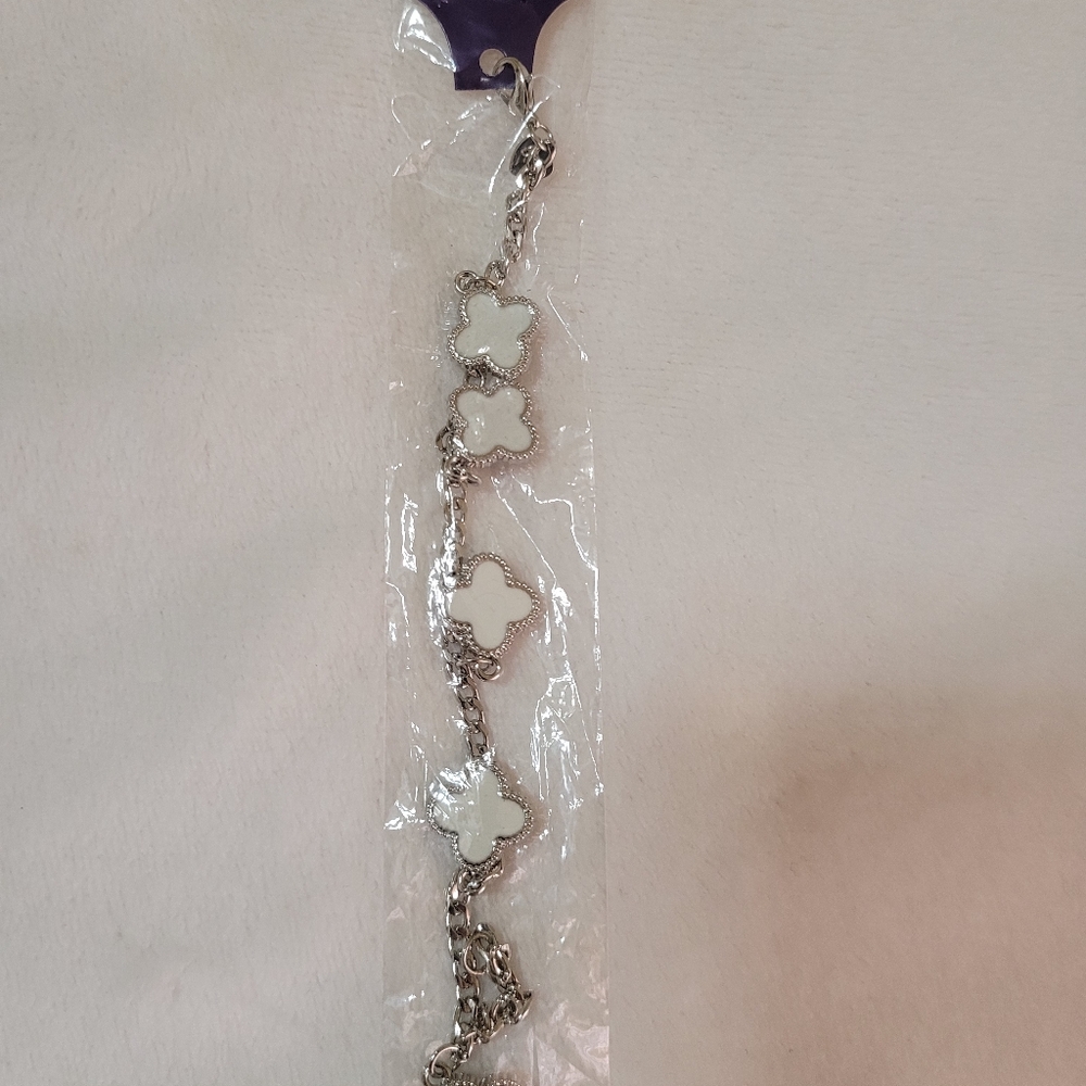 Fashion bracelet